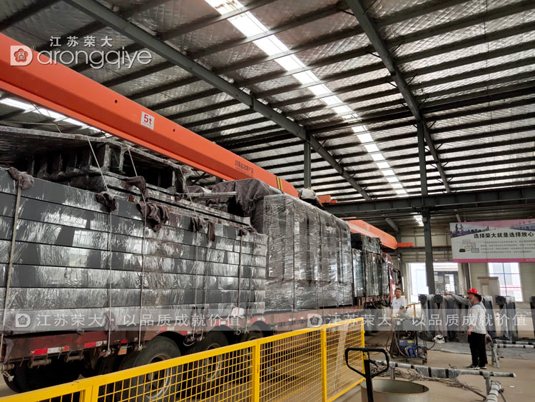 �Ĵ�������܇(ch��)ͤ�l(f��)؛�Dһ