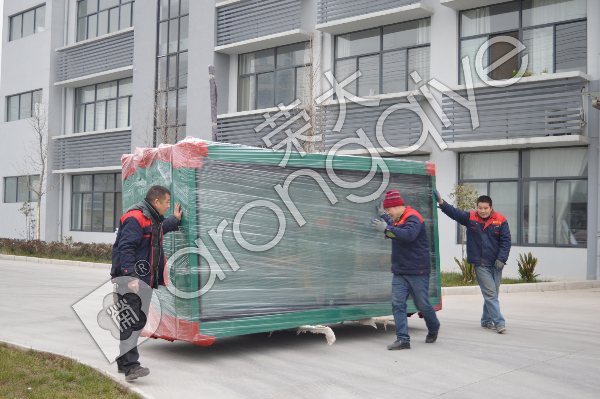 ������܇(ch��)ͤ�b܇(ch��)�D��