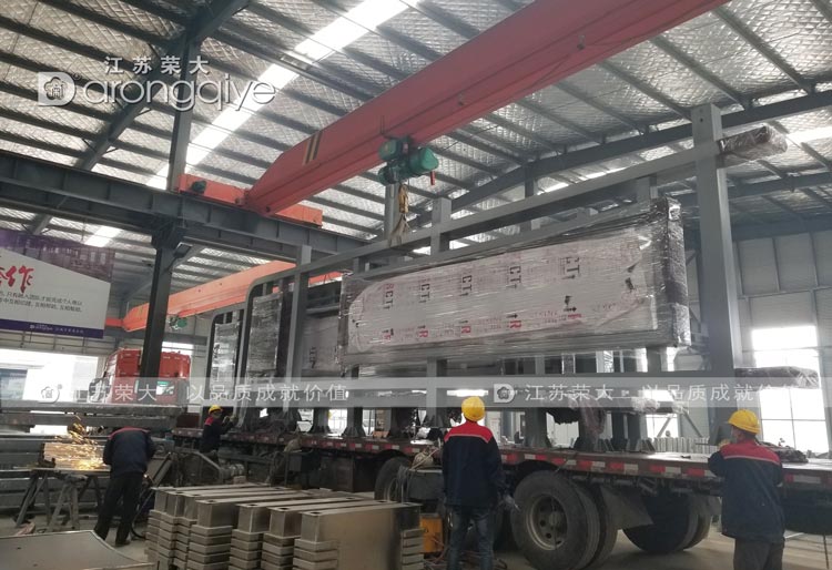 ����������܇ͤ�l(f��)؛�D��