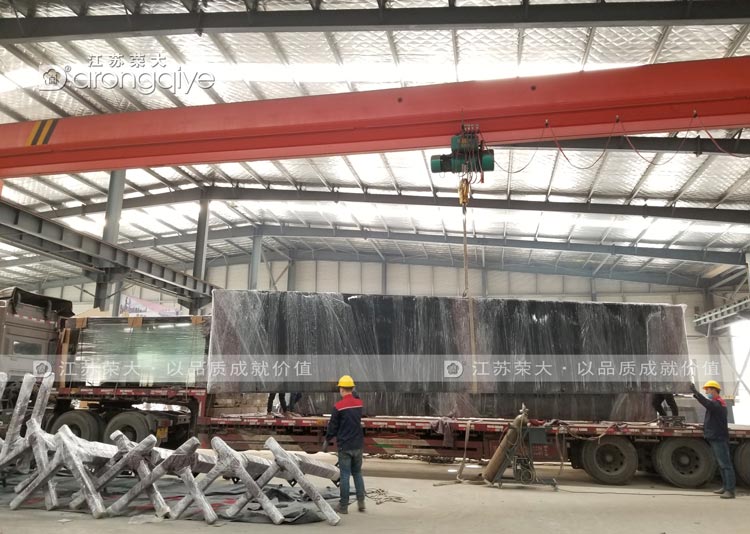 ���պ�܇ͤ�l(f��)؛�D��