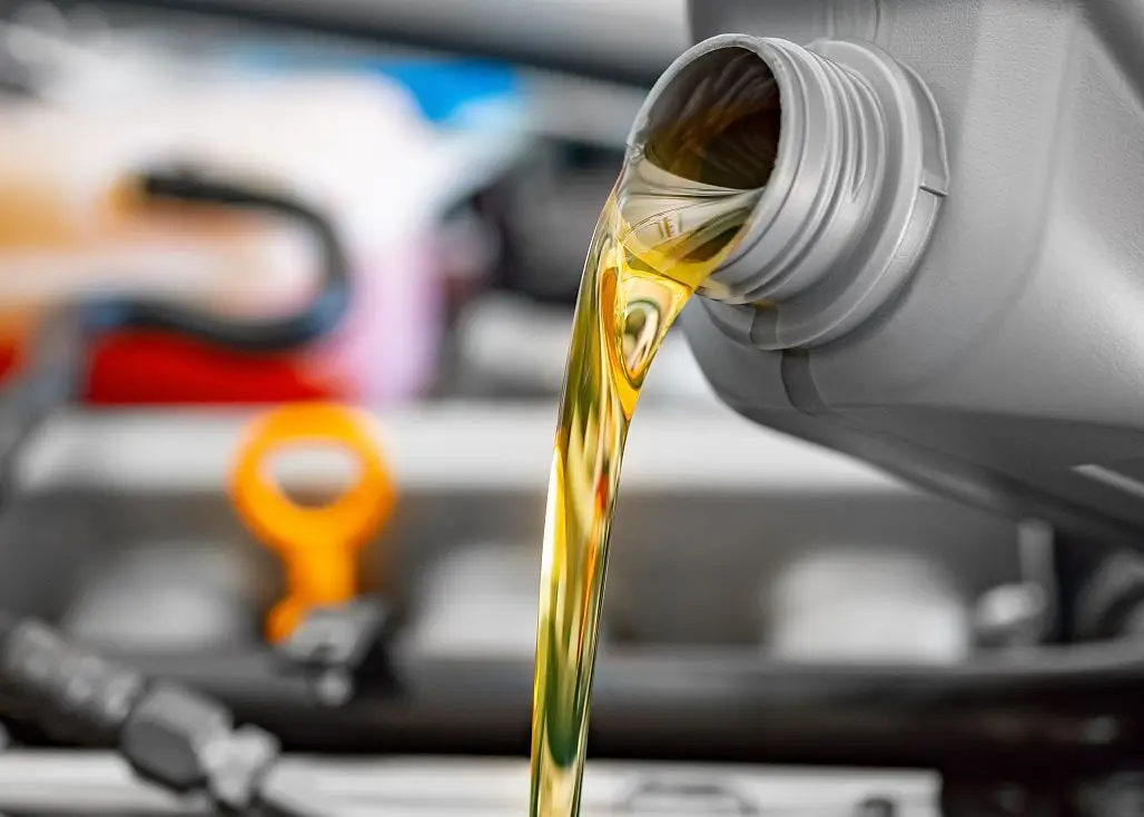 如何更換高低溫沖擊試驗(yàn)箱的冷凍油？